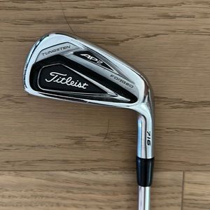 Titleist AP2 716 6-iron single iron, forged tungsten, stock shaft and grip